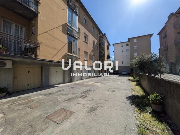 APPARTAMENTO RISTRUTTURATO - ULTIMO PIANO CON CANTINA E GARAGE - Foto 15
