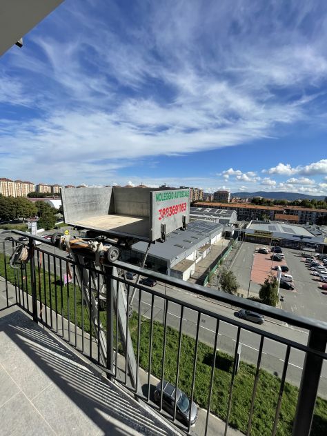 Noleggio Autoscale Torino e Piemonte – Con Operatore, Prezzi Convenienti - Foto 5