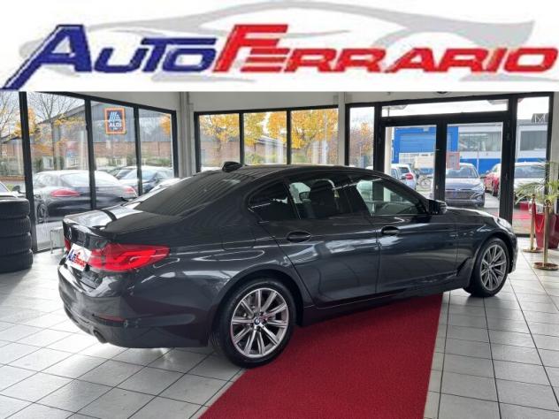 BMW Serie 5(G30/31/F90) 520i Sport - Foto 5