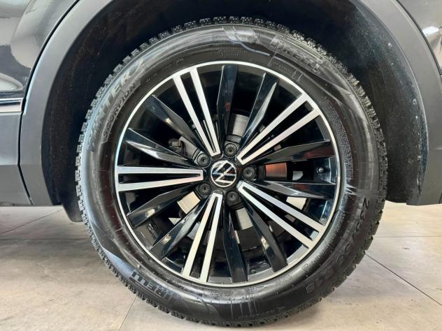 Volkswagen Tiguan 2.0 TDI 150cv DSG Elegance 2023 - Foto 9