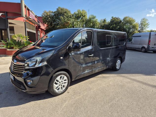 Opel Vivaro 29 1.6 BiTurbo 145CV S&S EcoFLEX PL-TN Combi - Foto 3