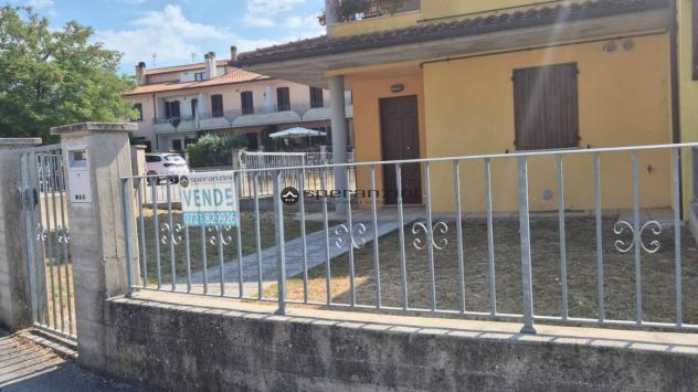PONTE DEGLI ALBERI: Montefelcino- nella tranquilla e riservata zona di ponte degli alberi, all'interno del quartiere leoncavallo, proponiamo in vendit - Foto 8