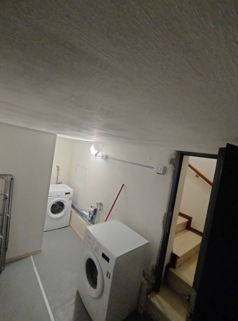 disponibili stanza singola in zona crocifisso/guizza - Foto 10