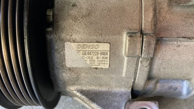 Compressore climatizzatore Toyota Yaris 1.0 benzina del 2009 (447220-9464) - Foto 5