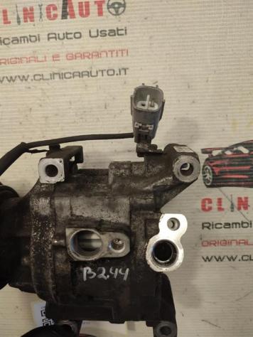 COMPRESSORE A/C TOYOTA Corolla Berlina 3° Serie 3-5P 447220-6352 247300-3140 1CDFTV diesel 1995 (0204) - Foto 2