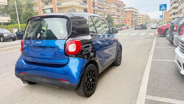 Smart ForTwo 70 1.0 Passion LED PANORAMA PACK SPORT PDC CERCHI 16 - Foto 6