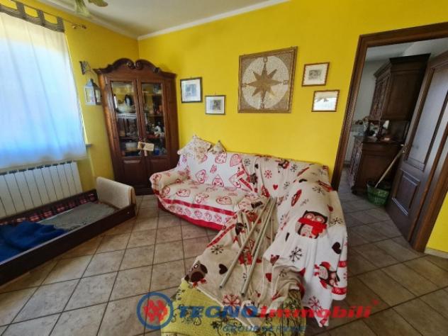 Villa di 140 m² con più di 5 locali e posto auto in vendita a Ciriè - Foto 5