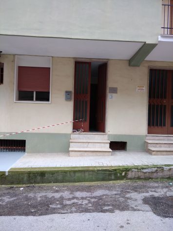 Villarosa (EN), zona centralissima, appart.to con ingresso indipendente di mq 70 - Foto 2