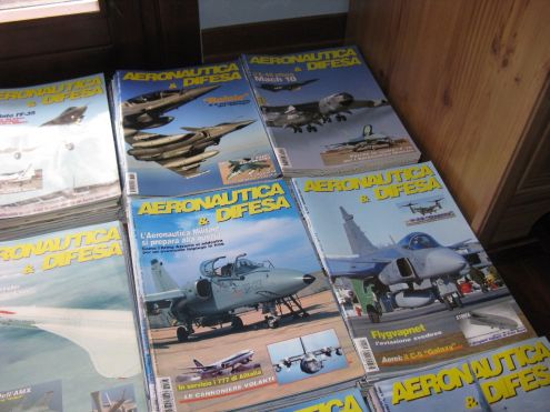 Riviste Aeronautica & Difesa - Foto 5