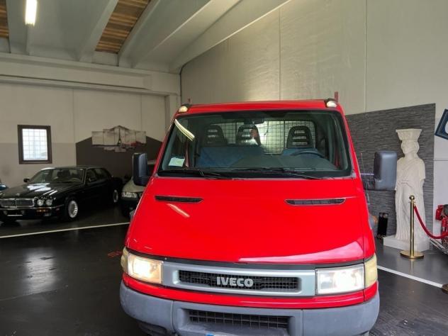 IVECO RIBALTABILE TRILATERALE