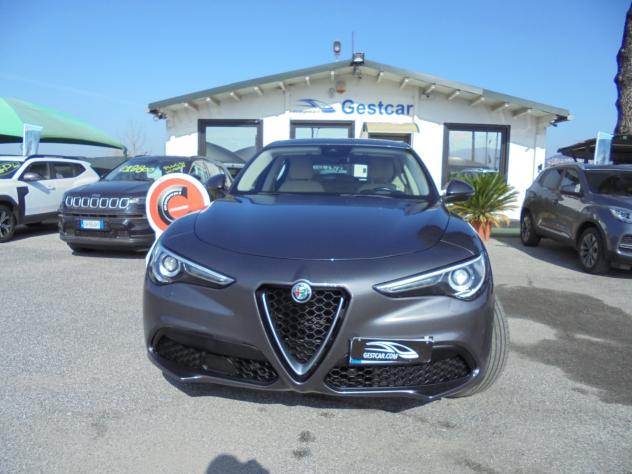 Alfa Romeo Stelvio 2.2 Turbodiesel 210 CV AT8 Q4 Executive - Foto 5