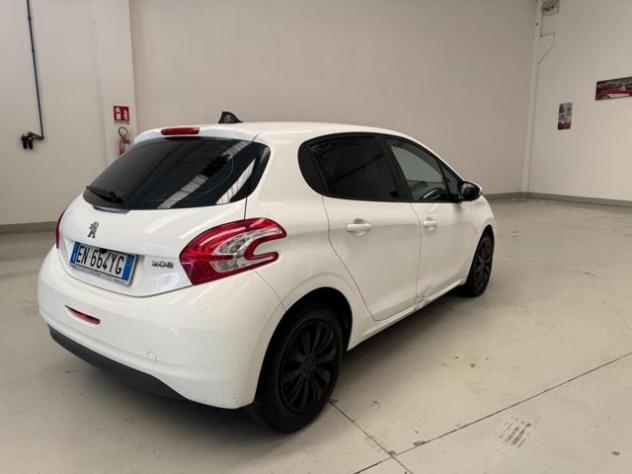 PEUGEOT 208 1.2 VTi 82 CV 5 porte Allure rif. 24040095 - Foto 4