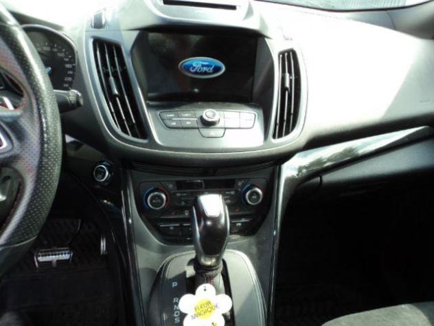 FORD Kuga 2.0 TDCI 150 CV S&S 4WD Powershift ST-Line rif. 23895319 - Foto 10