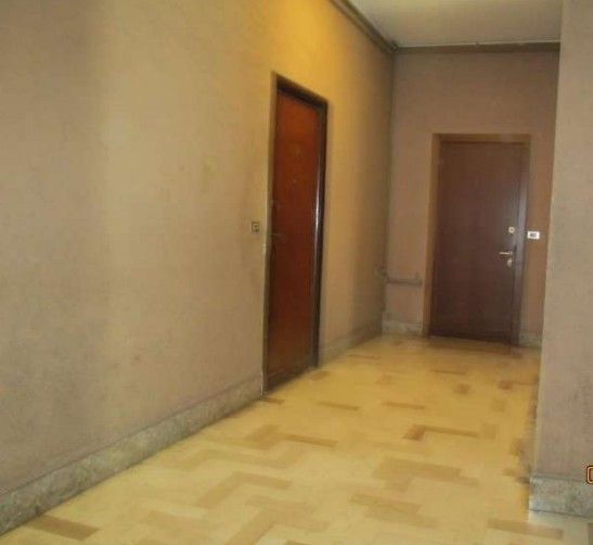 ASTA OCCASIONE : Milano Via Fiuggi, appartamento e box - Foto 3