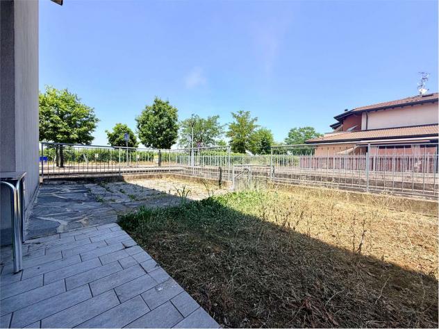 V005481 - PIANO TERRA CON GIARDINO PRIVATO E GARAGE DOPPIO !! - Foto 7