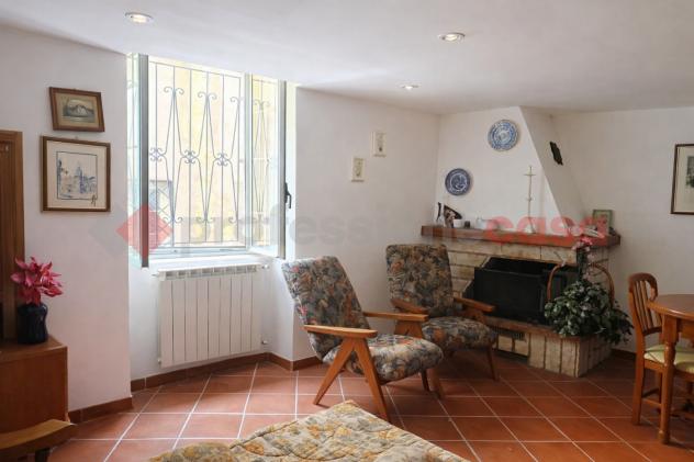 Casa Indipendente - Vico nel Lazio . Rif.: Cod. rif 3305873VRG - Foto 4
