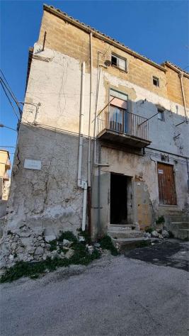 A000775 - Casa singola a Grotte, Sicilia, a soli 1 euro! Un sogno che diventa realtà! - Foto 2
