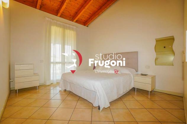 AS001 - TRILOCALE CON TERRAZZO E AUTORIMESSA IN RESIDENCE CON PISCINA - Foto 10
