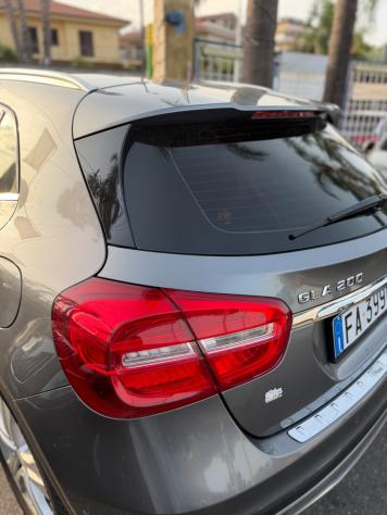 Mercedes-benz GLA 200 200 d Automatic 4Matic Premium - Foto 8