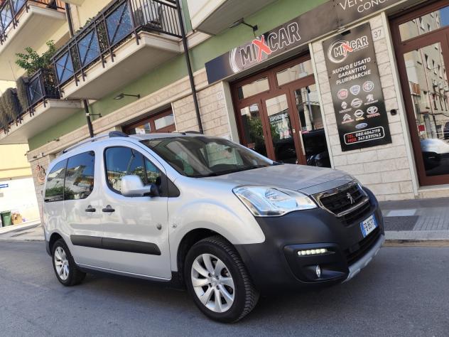 Peugeot Partner Tepee 1.6 BlueHDi 100CV Outdoor