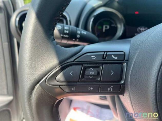 TOYOTA Yaris 1.5h Style rif. 19168976 - Foto 9