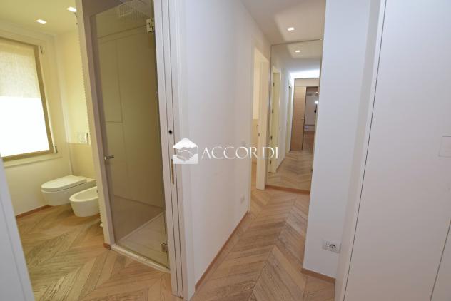 APPARTAMENTO di 4 vani e di 145 mq (CASTELFRANCO VENETO) rif. SW184 - Foto 20