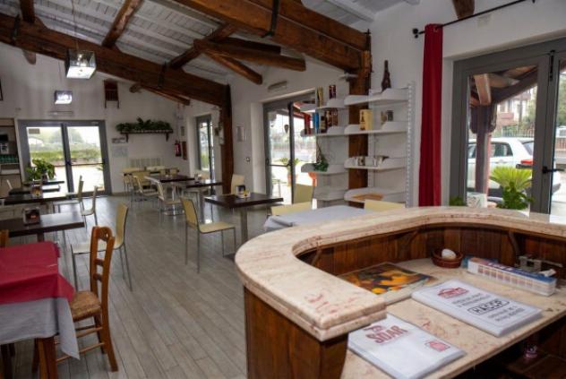 Immobile di 565 m² con più di 5 locali in vendita a Latina - Foto 16