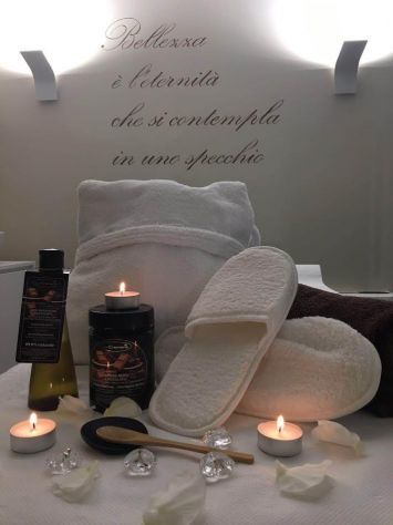 "Questo è il tuo spazio di calma, dove corpo e mente si ritrovano." Tel:3331745196