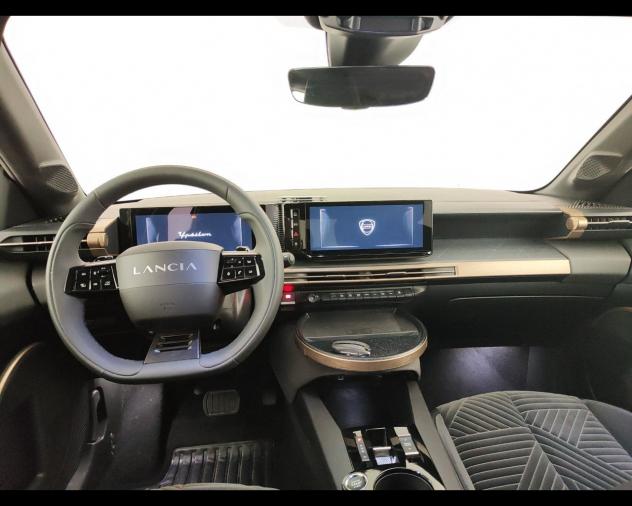 Lancia Ypsilon IV 2024 1.2 mhev LX 110cv e-dct - Foto 10