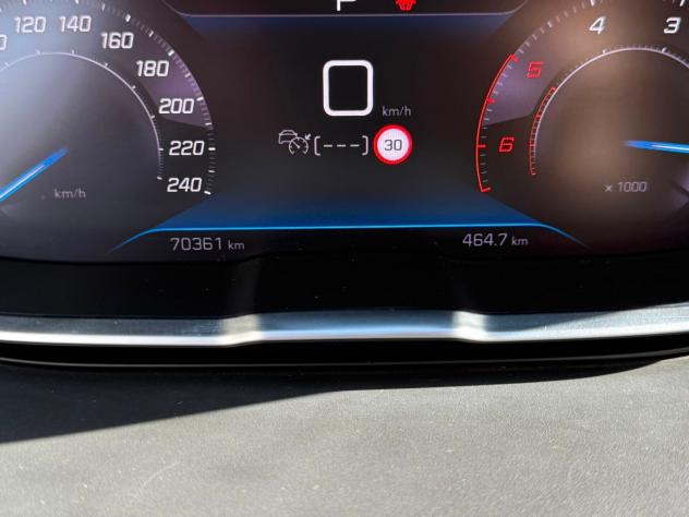 PEUGEOT 3008 2022 BlueHDi 130 S&S EAT8 Allure Pack - Foto 7