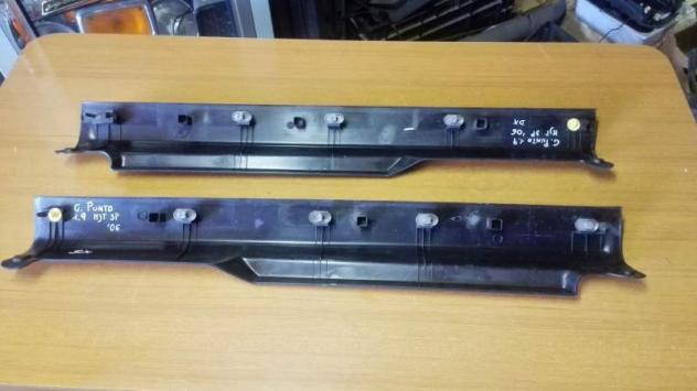Coppia Plastiche Battitacco Porte FIAT Grande Punto 2006 - Foto 2