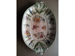 Vassoio Ceramica Capodimonte forma ovale con manici. dipinta a mano e smaltata,