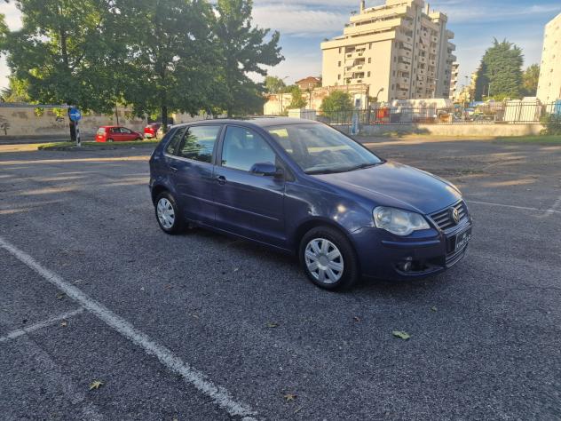 Volkswagen Polo 1.2/64CV 12V 5p. Comfortline - Foto 2
