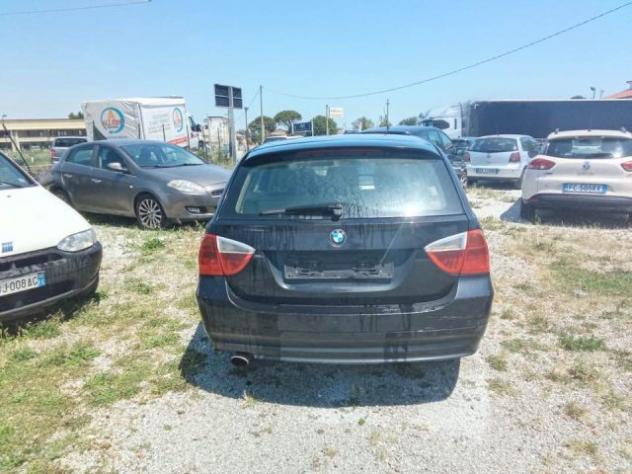 BMW 320 d cat Touring Attiva rif. 23829366 - Foto 4