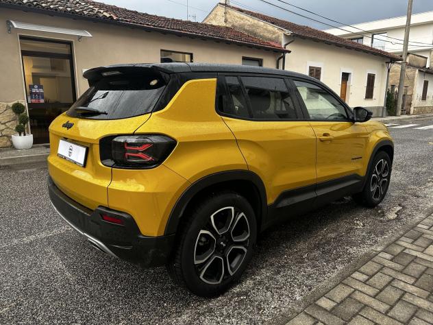 Jeep Avenger 1.2 Turbo Summit - Foto 6