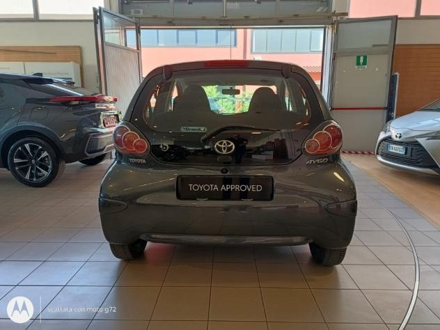 Toyota Aygo 2ª serie 1.0 VVT-i 69 CV 5 porte x-cool - Foto 5