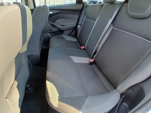 Ford Focus 1.6 TDCi 95 CV SW Titanium - Foto 10
