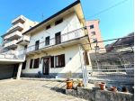 CASA SINGOLA CON GIARDINO E BOX DOPPIO A CALOLZIO Foppenico