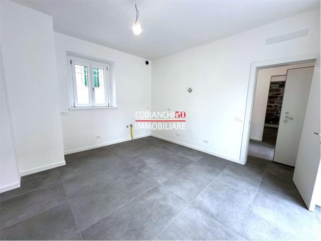 V000768 - INTRA, VILLA CON CORTILE IN CLASSE A2 - Foto 9