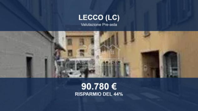 Immobile in asta di 83 m² in vendita a Lecco