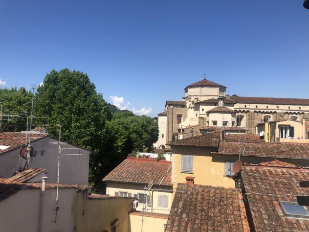 APPARTAMENTO di 4 vani e di 90 mq (FIRENZE) rif. A5 VIA DEI SERRAGLI