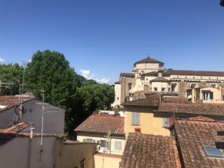 APPARTAMENTO di 4 vani e di 90 mq (FIRENZE) rif. A5 VIA DEI SERRAGLI