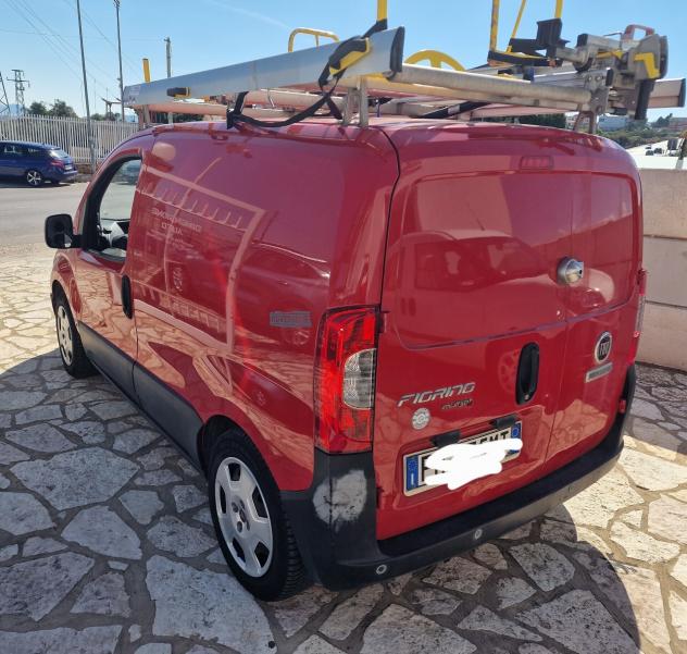 Fiat Fiorino 1.3 MJT 95CV Adventure Euro 6B 2017 - Foto 2