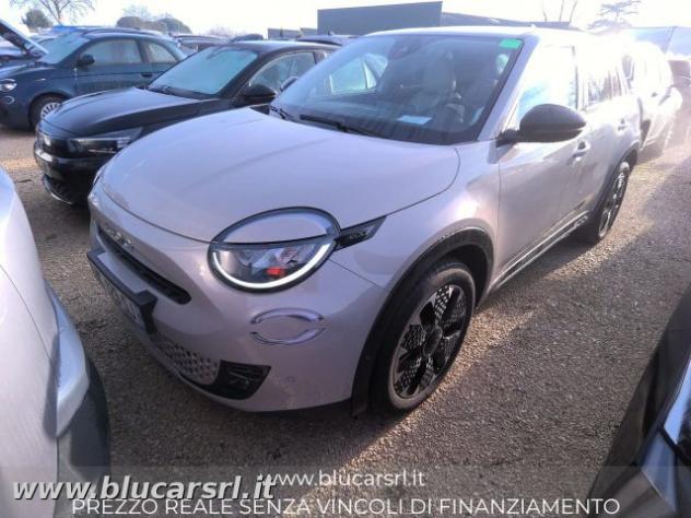 FIAT 600 1.2 Hybrid 110cv La Prima rif. 23601817 - Foto 2