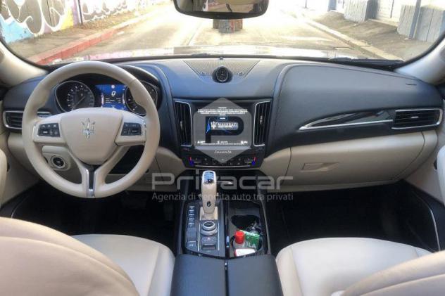 Maserati Levante V6 Diesel 250 CV AWD Granlusso - Foto 9