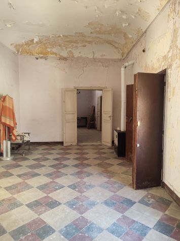 MARSALA INTERO STABILE DI OLTRE 400 MQ CON GIRADINO PRIVATO DI 500 MQ - Foto 6