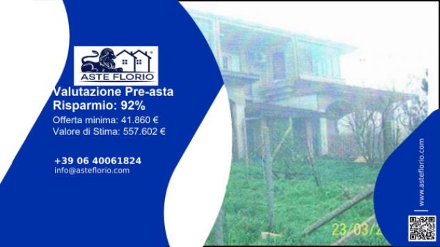 Immobile in asta di 319 m² con più di 5 locali in vendita a Potenza