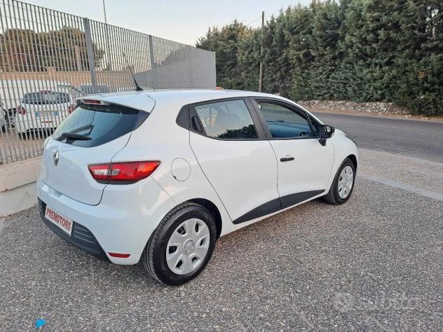 Renault clio van 1.5 dci 2019 2 posti inverter - Foto 6