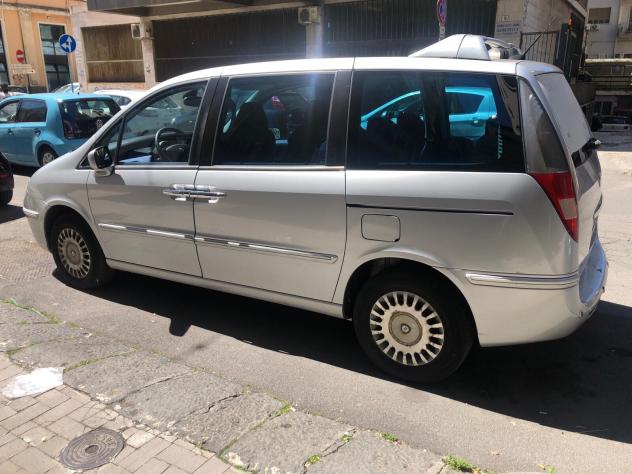 LANCIA PHEDRA 2.2 JTD 7 POSTI CONDIZIONI DA VETRINA GARANZIA - Foto 4
