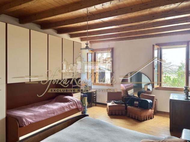 Villa/Casale indipendente con Terreni - Foto 9